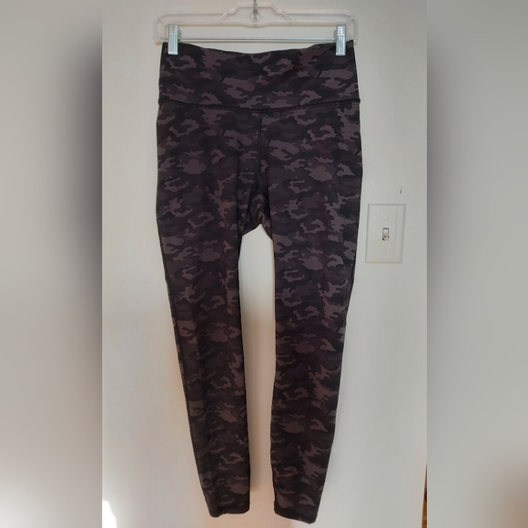 Fabletics Leggings - Picture 3 of 5